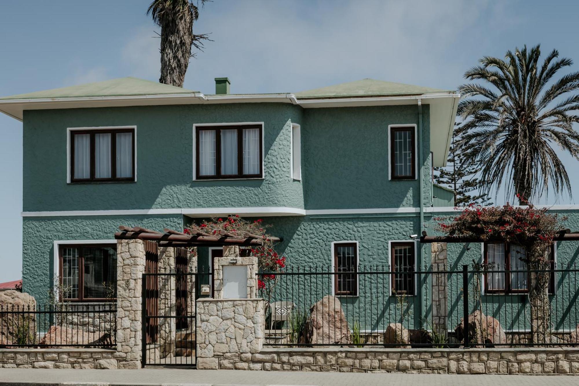 Fritz Manor Bed And Breakfast ซวาคอปมุนด์ ภายนอก รูปภาพ